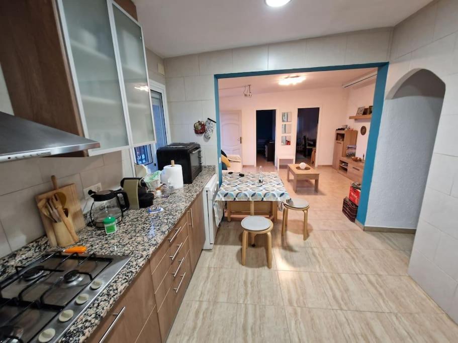 Le Petit Paradis Оливелья Экстерьер фото